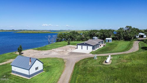 4099 55th Ave Se, Medina, ND, 58467-9771 | Card Image