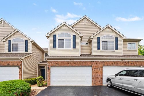 3704 Munson St, Plano, IL, 60545-2249 | Card Image