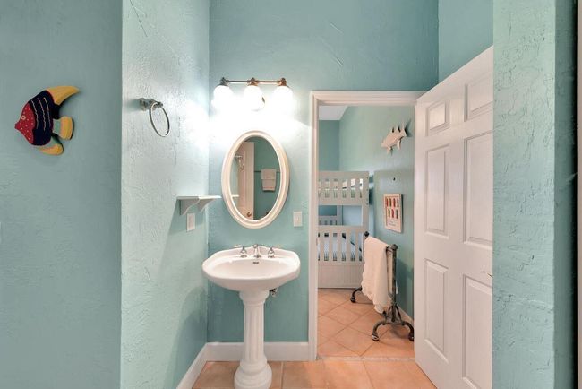 Guest House Bathroom 2 | Image 44