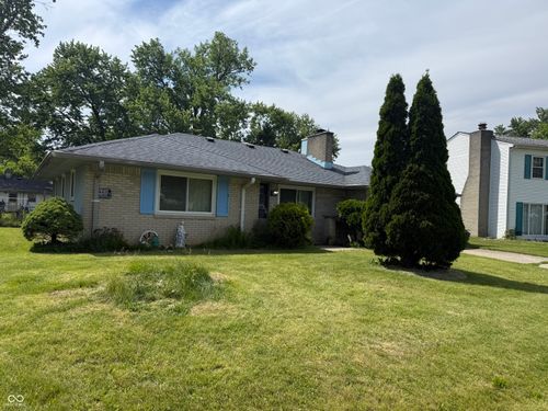 3722 Celtic Dr, Indianapolis, IN, 46235-2138 | Card Image