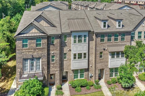 1125 Towns Hill Way, Charlotte, NC, 28209-3077 | Card Image