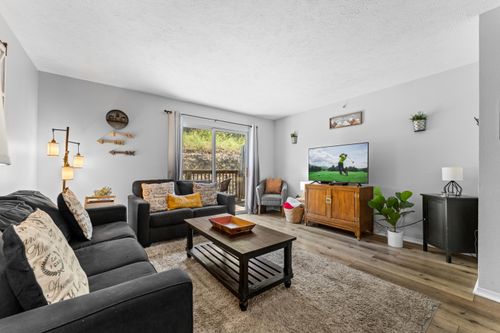 3-2955 Vineyard Parkway, Branson, MO, 65616 | Card Image