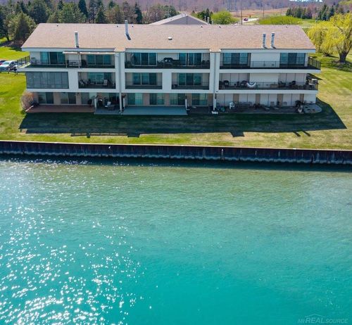 3997 #2 River Road, East China Township, MI, 48054 | Card Image