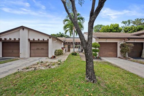 6138 Elsinore Cir, Greenacres, FL, 33463-3027 | Card Image