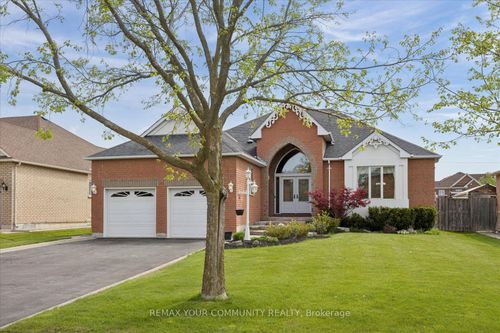 8 Jacob Way, Stouffville, ON, L4A1L1 | Card Image