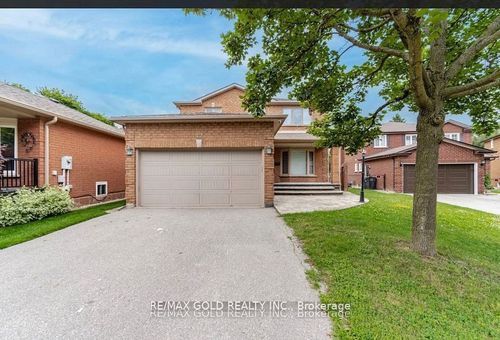 42 Braemore Rd, Brampton, ON, L6X1E5 | Card Image