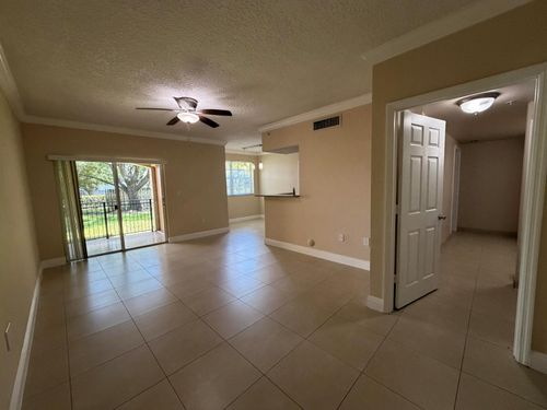 21104-11601 Sw 2nd Street, Pembroke Pines, FL, 33025 | Card Image