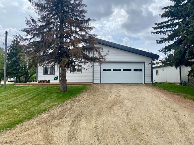 127 Main Street, House other with 3 bedrooms, 2 bathrooms and 4 parking in Edberg AB | Image 19