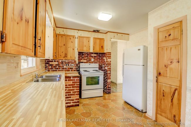 81 Sedgemount Dr, House other with 4 bedrooms, 2 bathrooms and 3 parking in Scarborough ON | Image 5