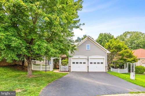 9408 Rosebud Ct, Manassas Park, VA, 20111-3053 | Card Image