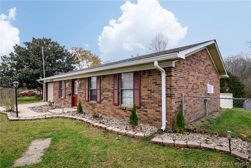 23 S Highway 337, Corydon, IN, 47112-1740 | Card Image