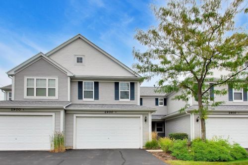b-2900 Glacier Way, Wauconda, IL, 60084-5059 | Card Image