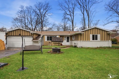 7711 Seneca Trl, Temperance, MI, 48182-1559 | Card Image