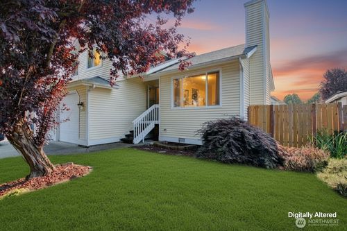 15355 Heintz Ave Se, Monroe, WA, 98272-1631 | Card Image