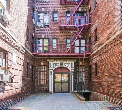 6d-43-33 48th St, Sunnyside, NY, 11104 | Card Image