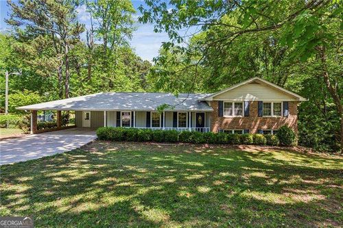 4208 Honeysuckle Dr Se, Smyrna, GA, 30082-3350 | Card Image