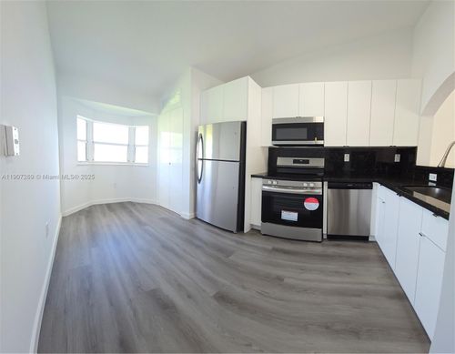 54-1251 Se 31st Ct, Homestead, FL, 33035-2369 | Card Image