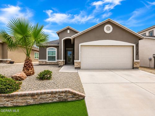 13804 Sky Harbor Ave, Horizon City, TX, 79928-5527 | Card Image
