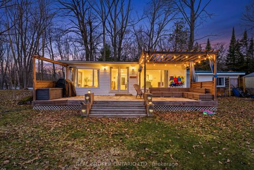 573 Pine Point Lane, Madoc, ON, K0K2K0 | Card Image