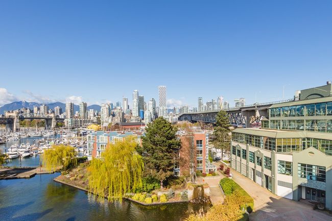 535 - 1515 W 2 Nd Avenue, Condo with 2 bedrooms, 2 bathrooms and 1 parking in Vancouver BC | Image 32