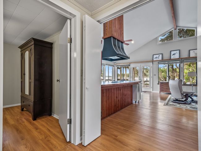 1075 Drake Acres Rd, House other with 2 bedrooms, 2 bathrooms and null parking in Quincy FL | Image 16