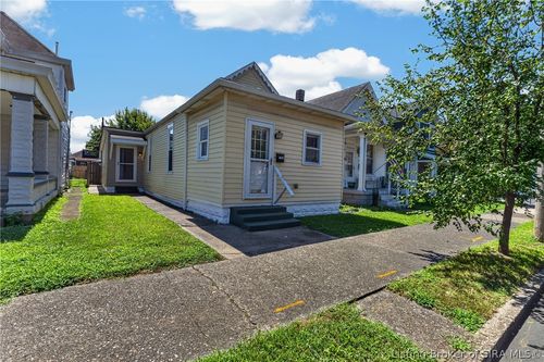 1306 Ekin Ave, New Albany, IN, 47150-3123 | Card Image