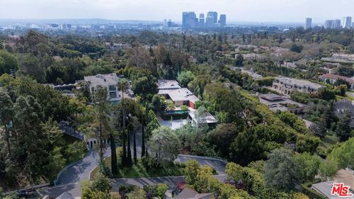 1022 Summit Dr, Beverly Hills, CA, 90210-2815 | Card Image