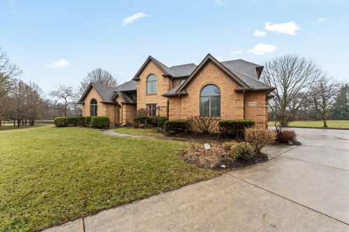 5700 Swan Dr, Clayton, OH, 45315-9614 | Card Image