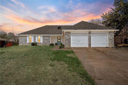 83 Delmore Drive, Hillsboro, TX, 76645 | Card Image