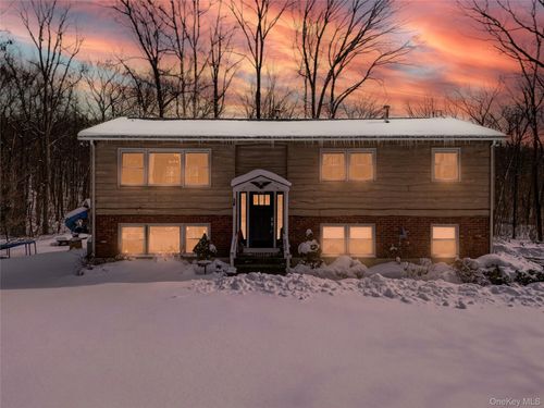 125 Cedar Flats Rd, Stony Point, NY, 10980-3300 | Card Image