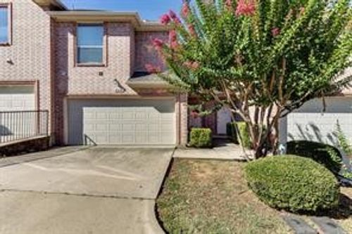 4018 Willowrun Ln, Arlington, TX, 76013-8092 | Card Image