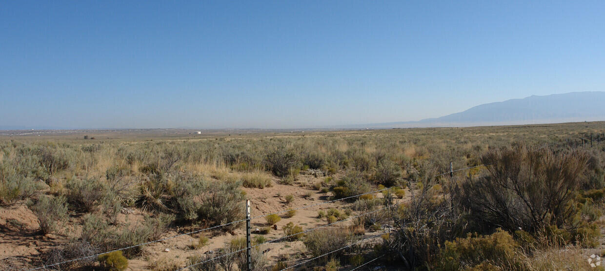 Land in Albuquerque