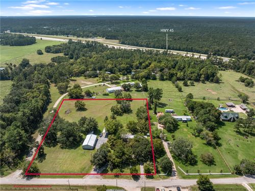 1061 Tafelski Rd, New Waverly, TX, 77358-4501 | Card Image