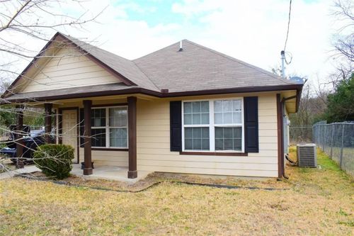309 Gravel St, Waxahachie, TX, 75165-4311 | Card Image