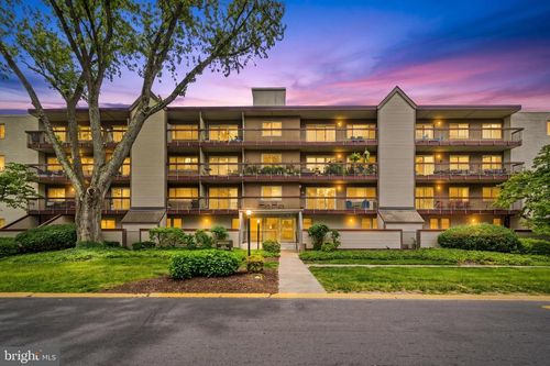 n404-7400 Lakeview Dr, BETHESDA, MD, 20817-6456 | Card Image