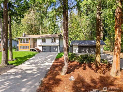 9419 31st Street Ct E, Edgewood, WA, 98371-1406 | Card Image