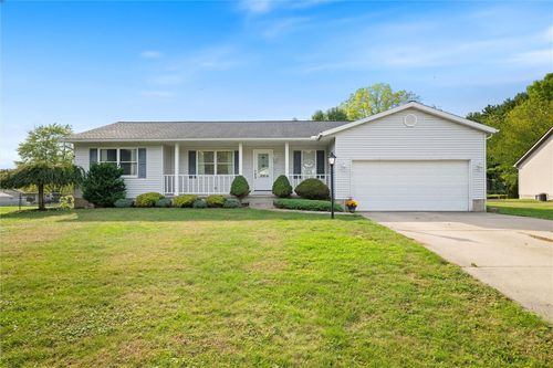 1086 Nantucket Dr, Hermitage, PA, 16148-3686 | Card Image