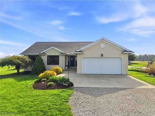 6444 Newkirk Road, Shreve, OH, 44676 | Card Image