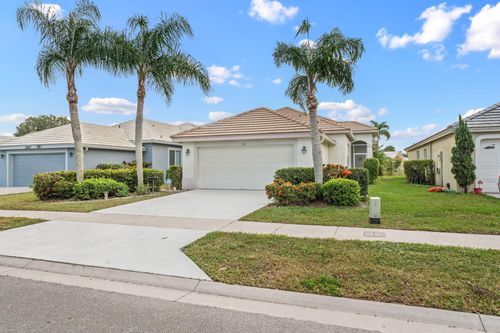 2501 Country Golf Dr, Wellington, FL, 33414-8323 | Card Image