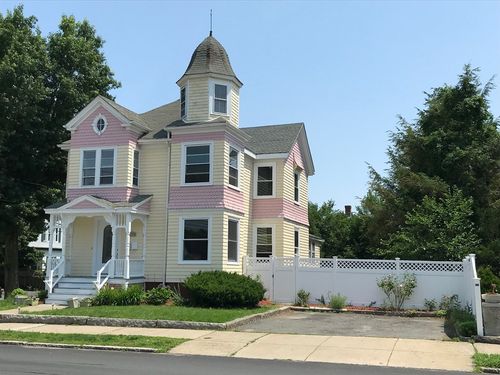 1-199 Burrill St, Swampscott, MA, 01907-1836 | Card Image