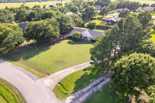 133 S Meadowbrook Dr, Pottsboro, TX, 75076-9520 | Card Image