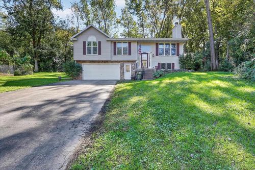 1222 E Lakeside Dr, Edgerton, WI, 53534-8409 | Card Image