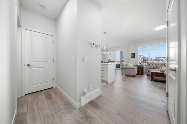 44 Emberside Green, House other with 3 bedrooms, 3 bathrooms and 4 parking in Cochrane AB | Image 6