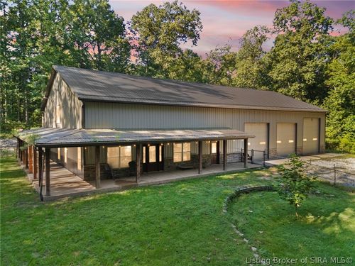 520 Thompson Ln, Mitchell, IN, 47446-5400 | Card Image
