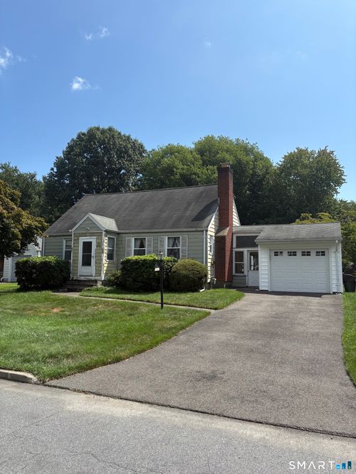 147 Candlewood Rd, Fairfield, CT, 06825-3662 | Card Image
