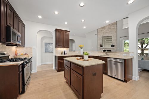 8620 Alophia Drive, Austin, TX, 78739 | Card Image