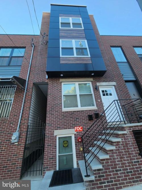 1932 N 8th St, PHILADELPHIA, PA, 19122-2023 | Card Image