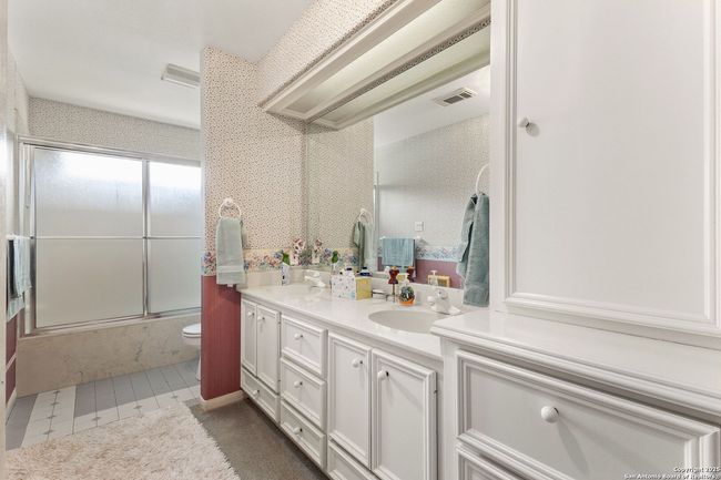 1434 Whispering Water, House other with 4 bedrooms, 3 bathrooms and null parking in Spring Branch TX | Image 22