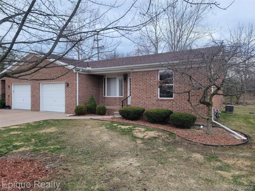 416 River Valley Dr, Marine City, MI, 48039-3802 | Card Image