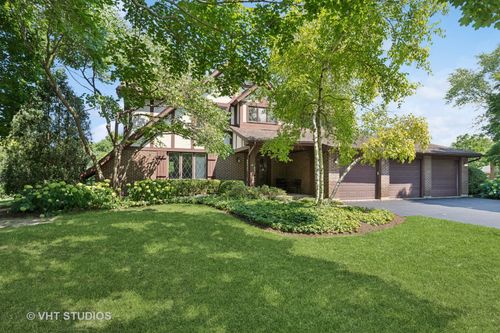 14 Trent Rd, Hawthorn Woods, IL, 60047-9100 | Card Image